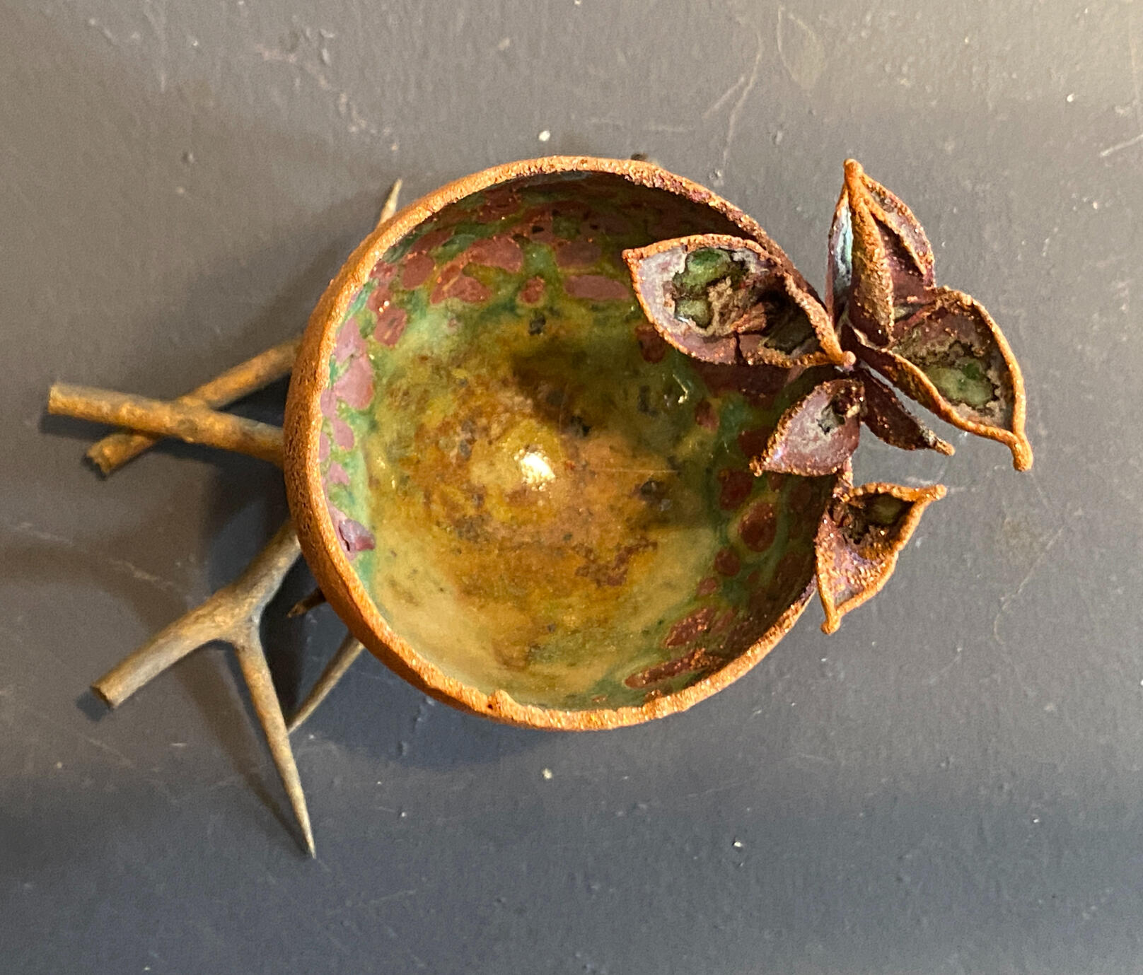 Bronze thorns holding up cast agave nest